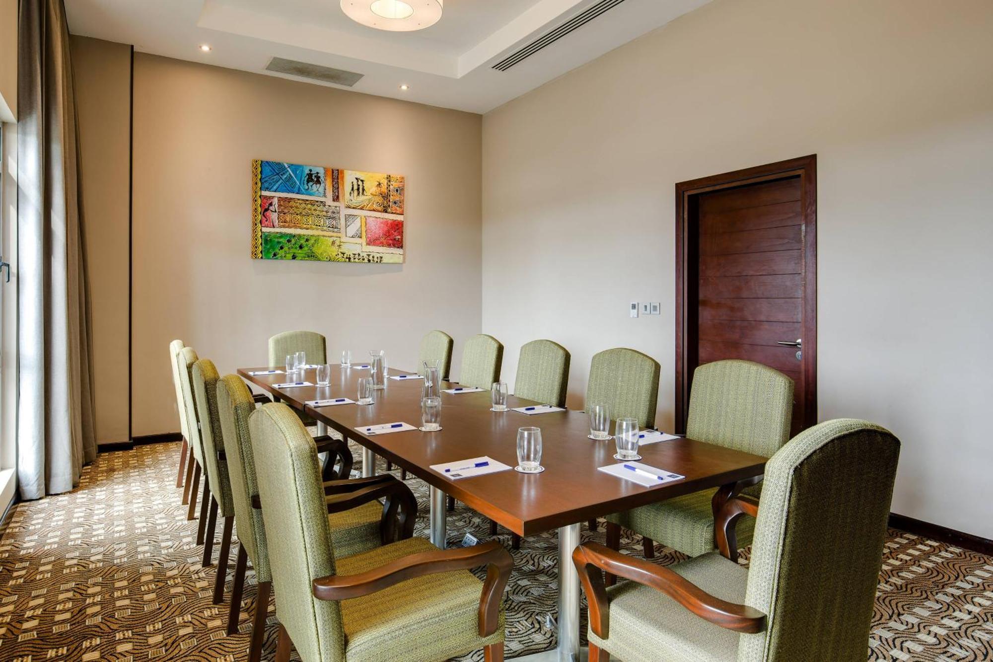 Protea Hotel By Marriott Owerri Select Dış mekan fotoğraf