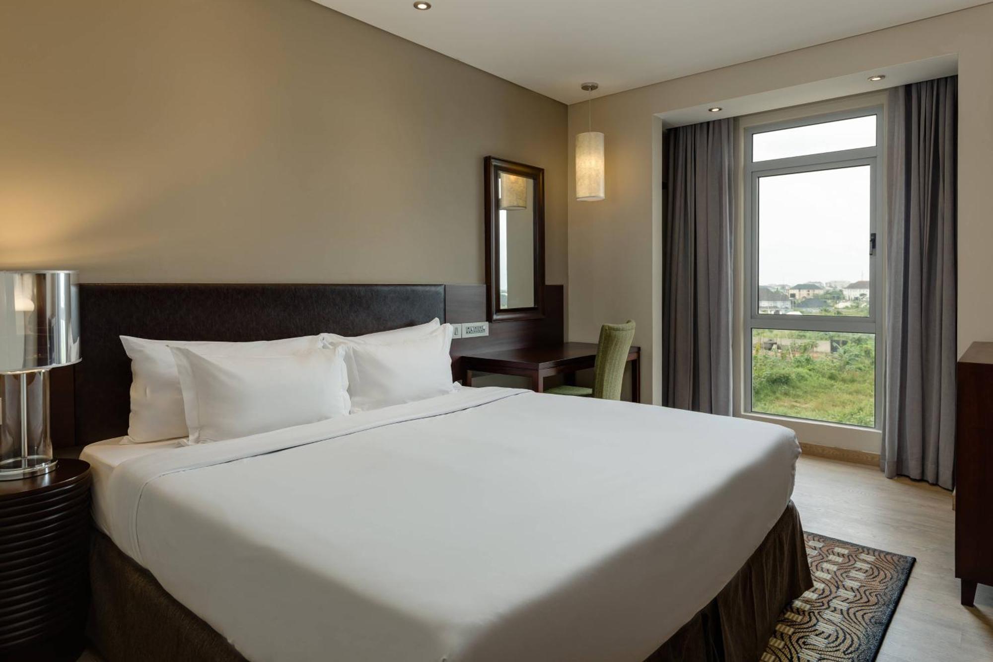 Protea Hotel By Marriott Owerri Select Dış mekan fotoğraf